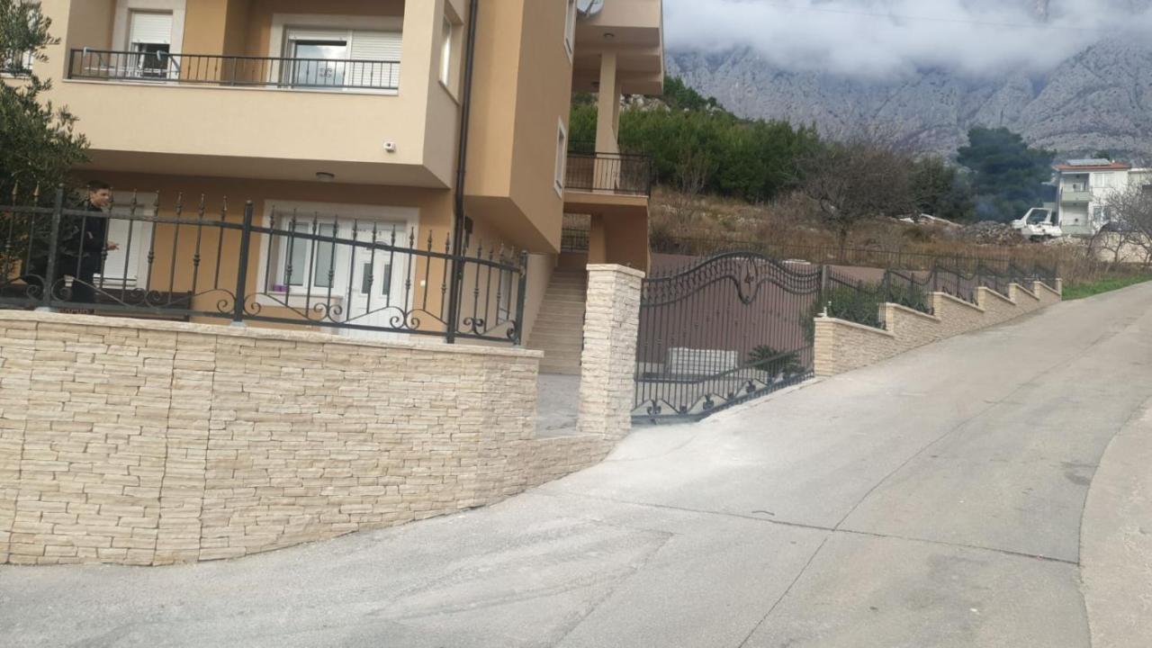 Andela 1 Apartment Makarska Exterior photo