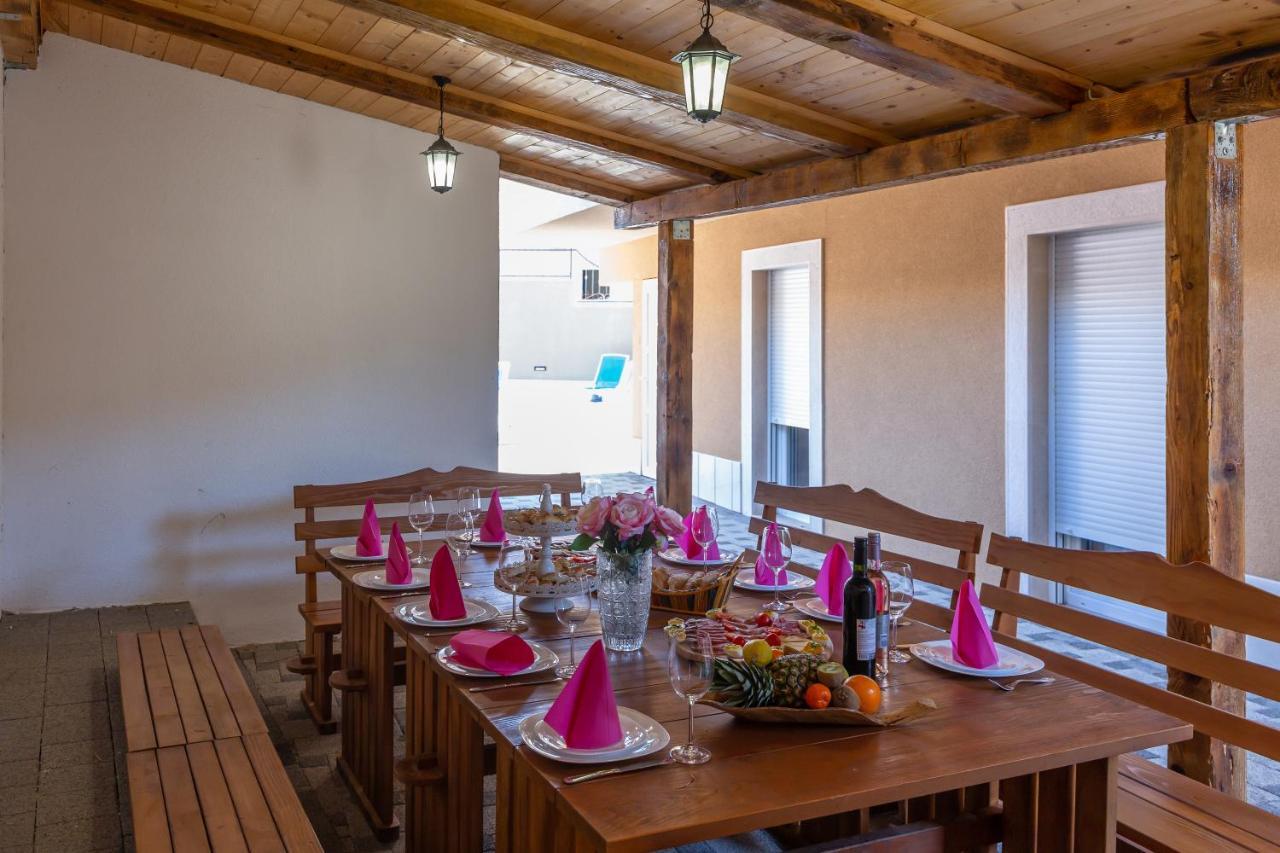Andela 1 Apartment Makarska Exterior photo