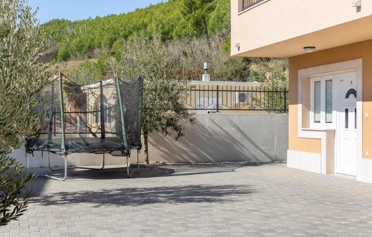 Andela 1 Apartment Makarska Exterior photo