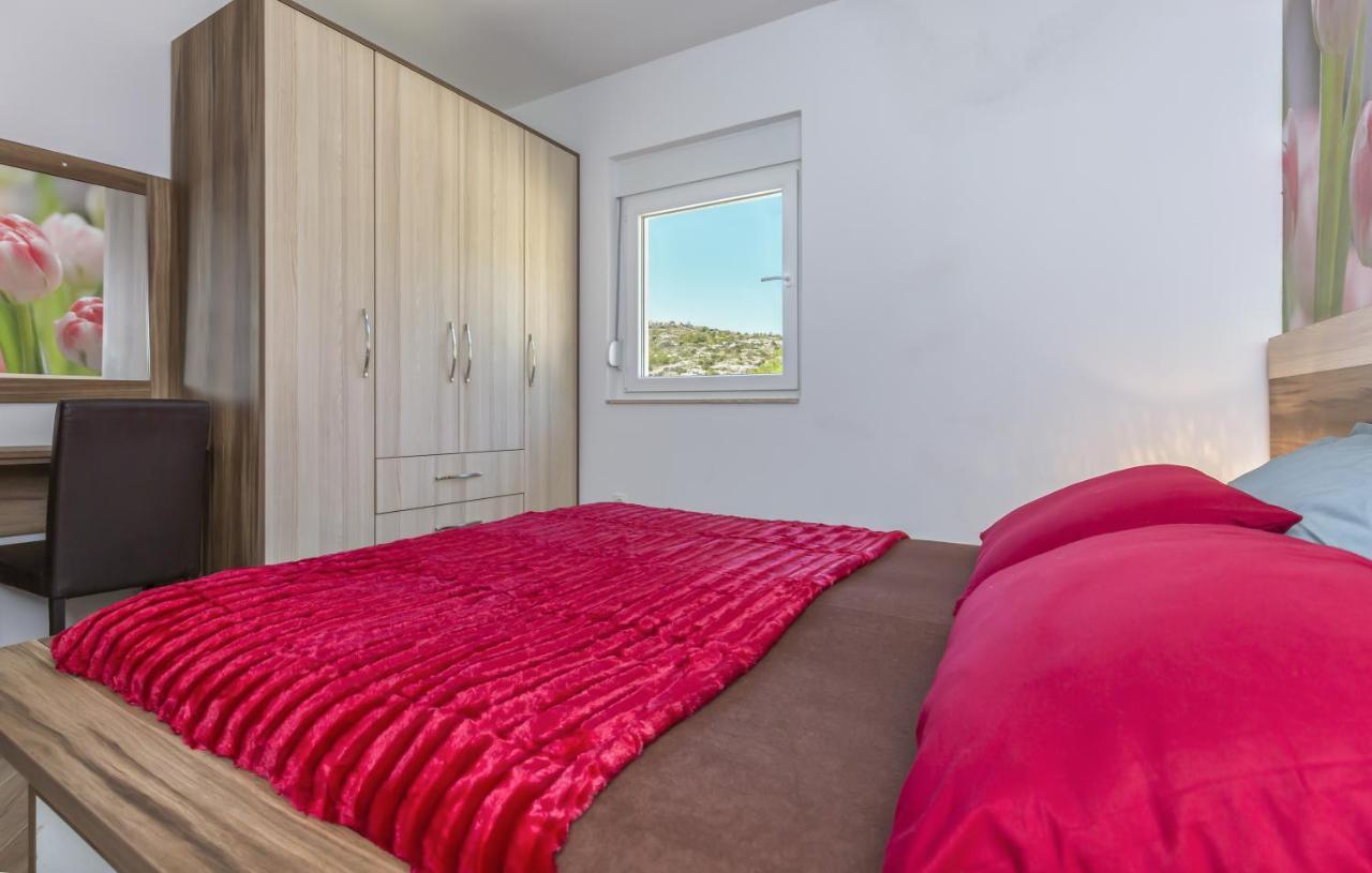 Andela 1 Apartment Makarska Exterior photo